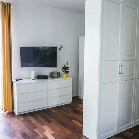 Apartment Bohomolca 26 Cozy Studio By Homeprime *